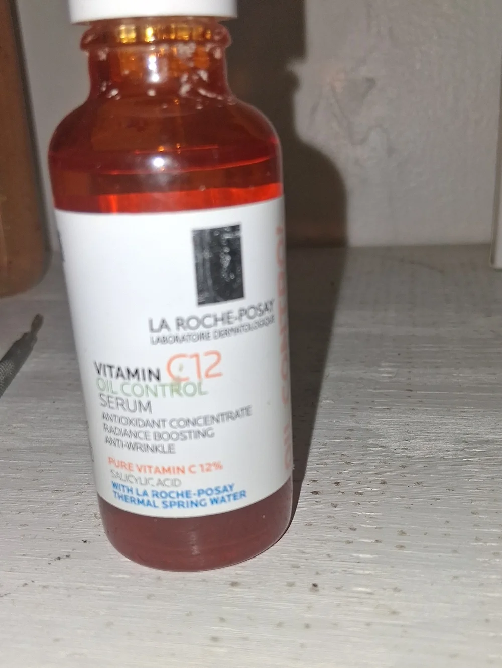 Vitamin C12 Oil Control Serum - Orange